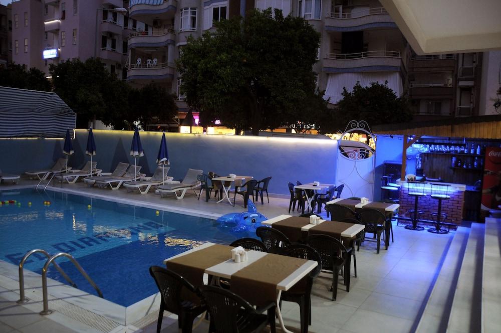 Diamond Hotel