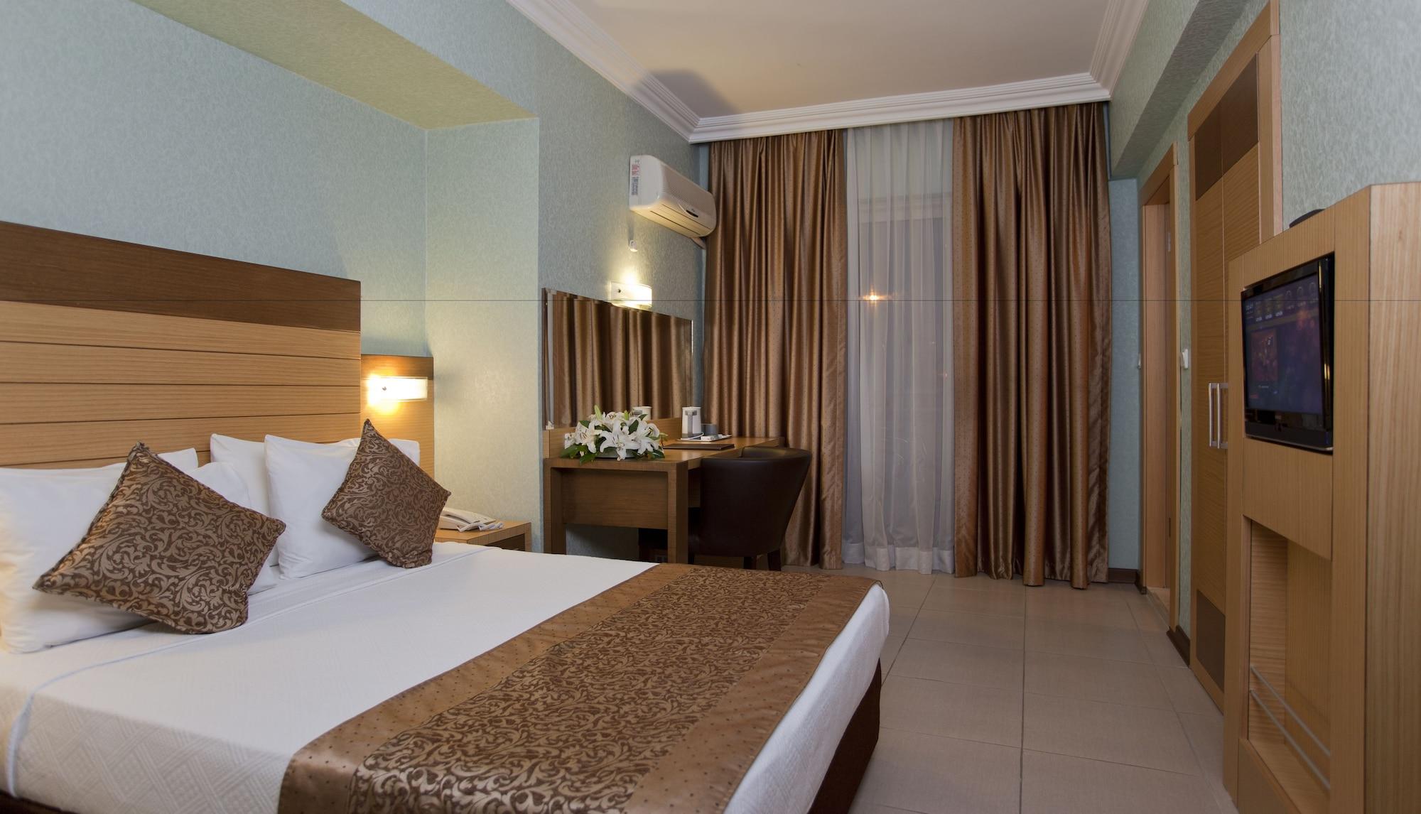 Remi Hotel 4*