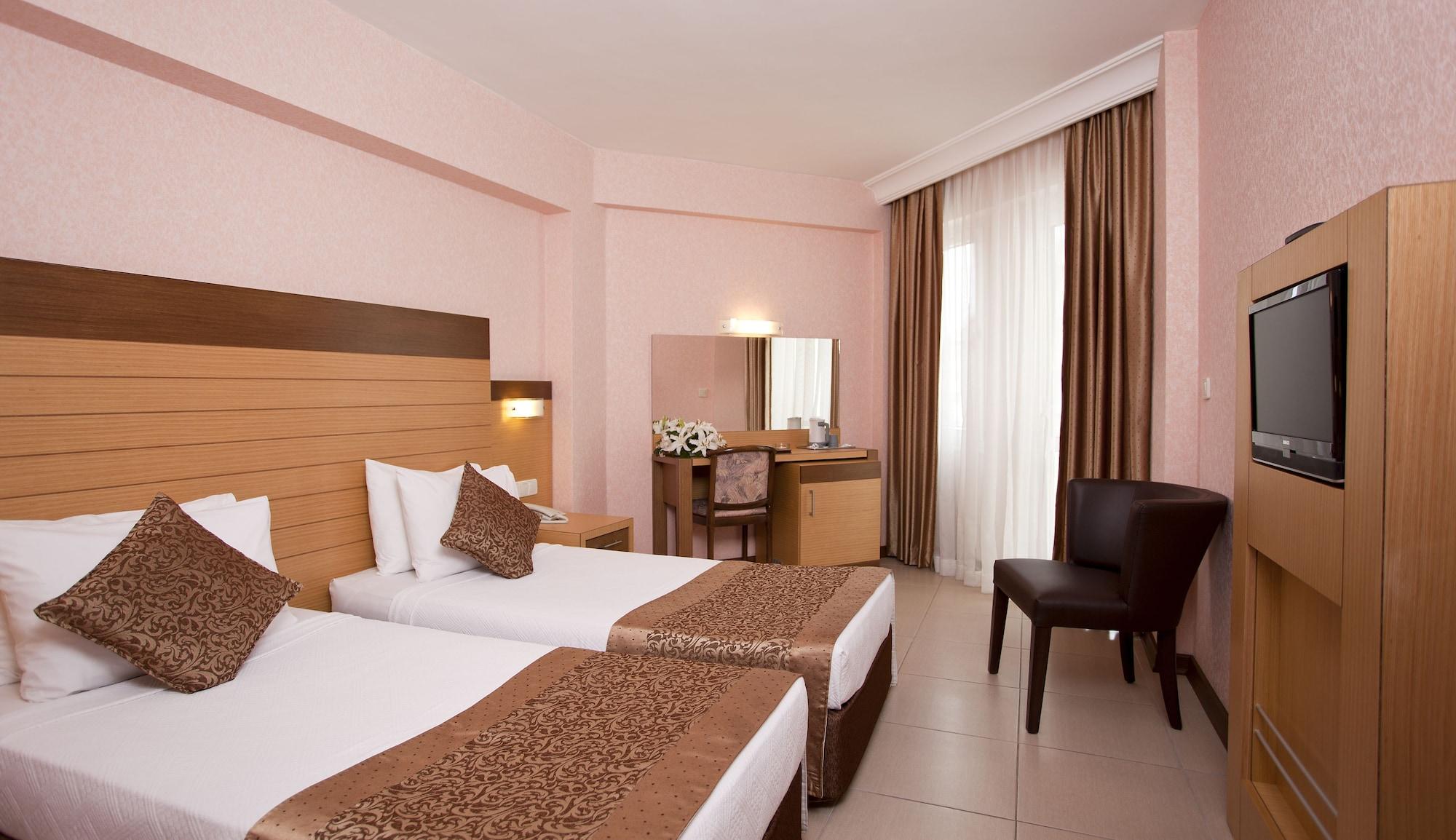 Hotel Remi 4*