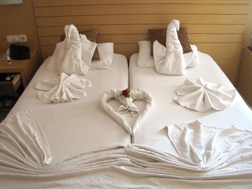 Remi Hotel 4*