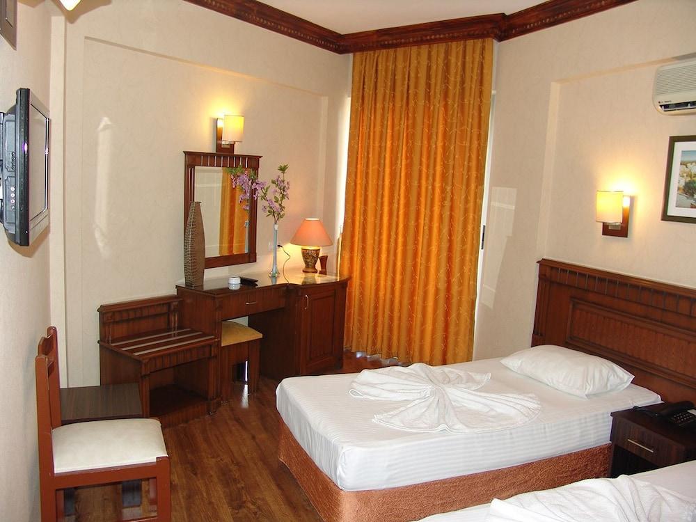 Kleopatra Ikiz Hotel 3*
