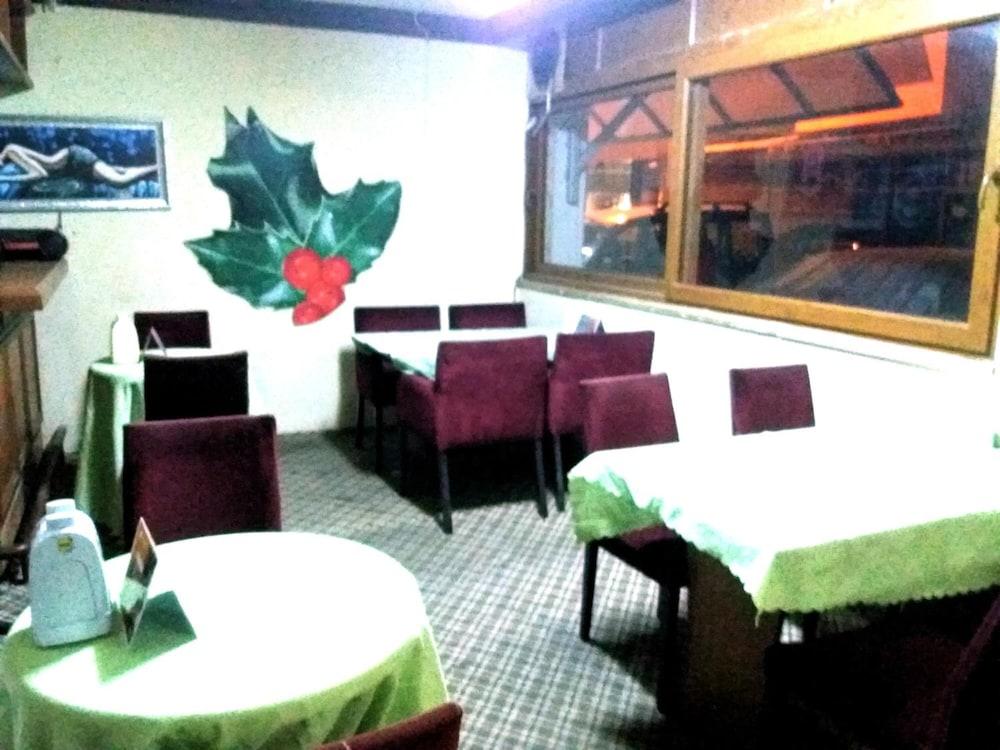 Kleopatra Develi Otel 2*