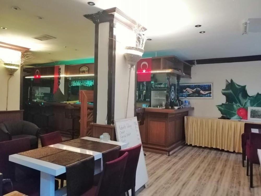 Kleopatra Develi Otel Alanya