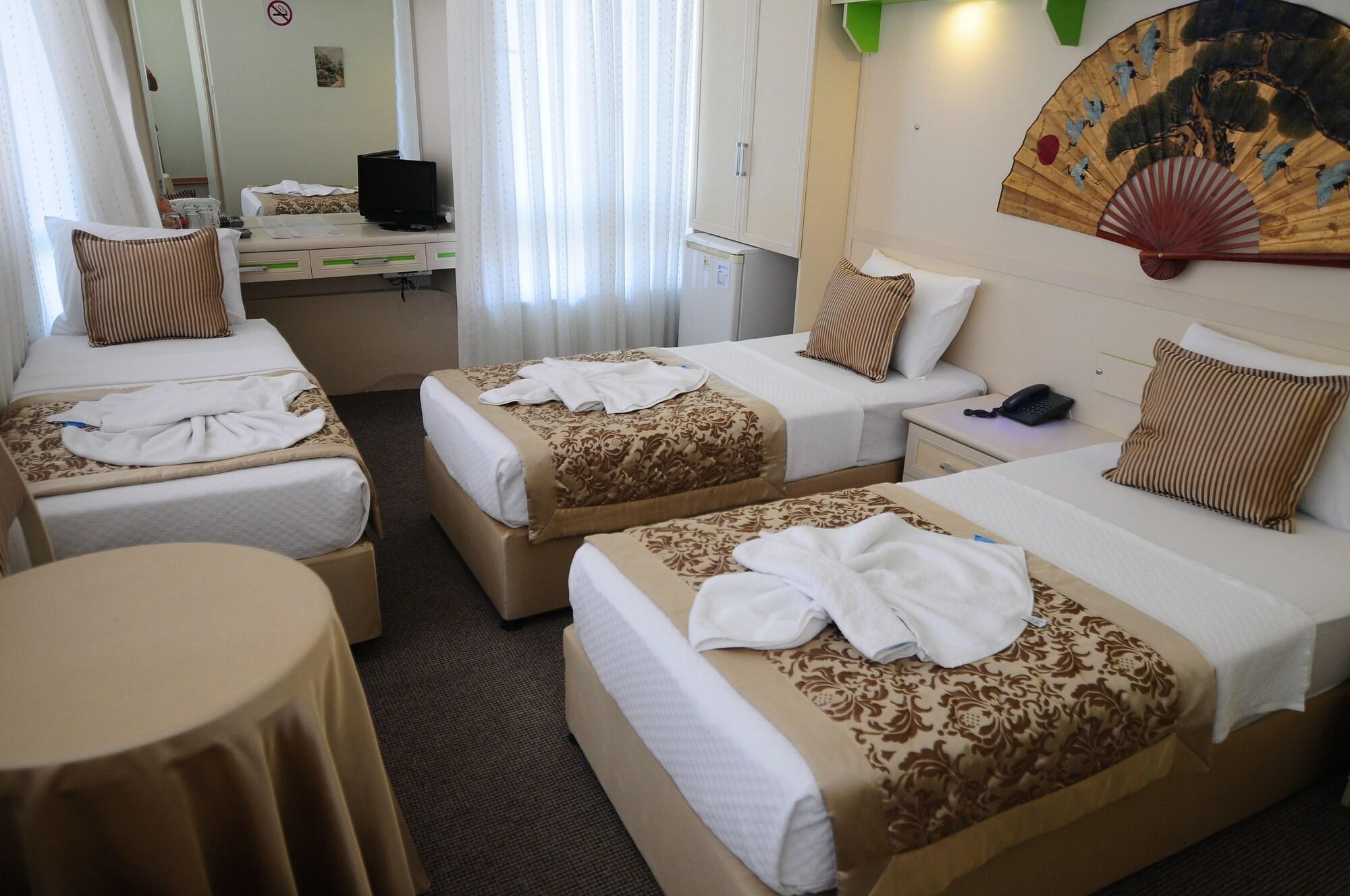 Hildegard Hotel 2*