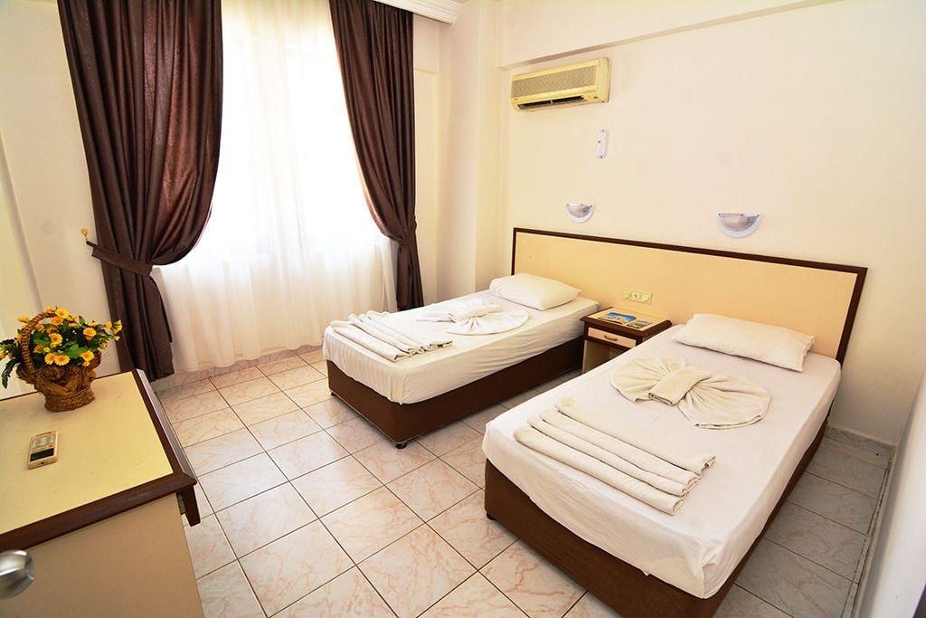 Aparthotel Arsi Sweet 2*