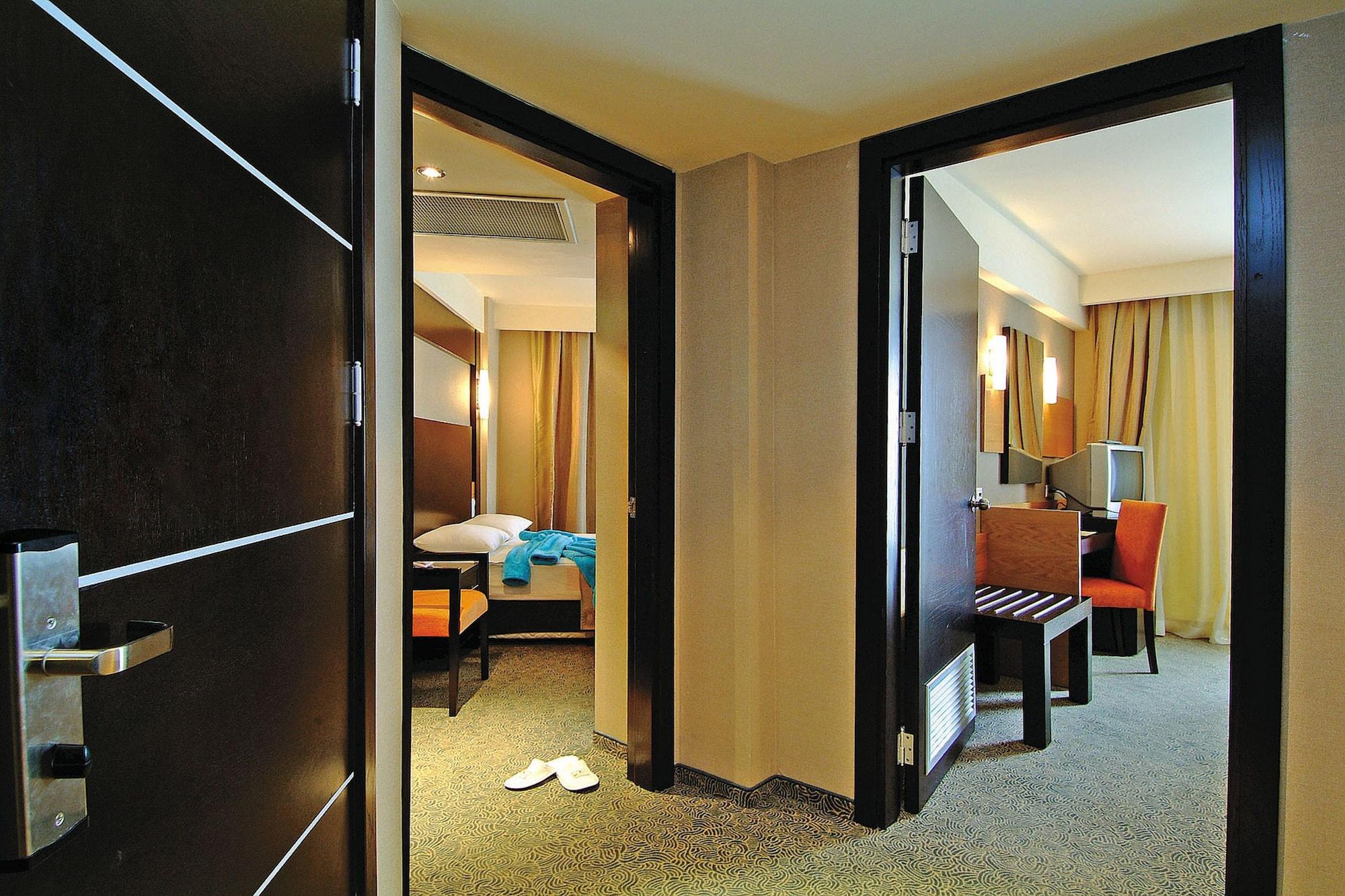 Otel Mc Arancia 5*
