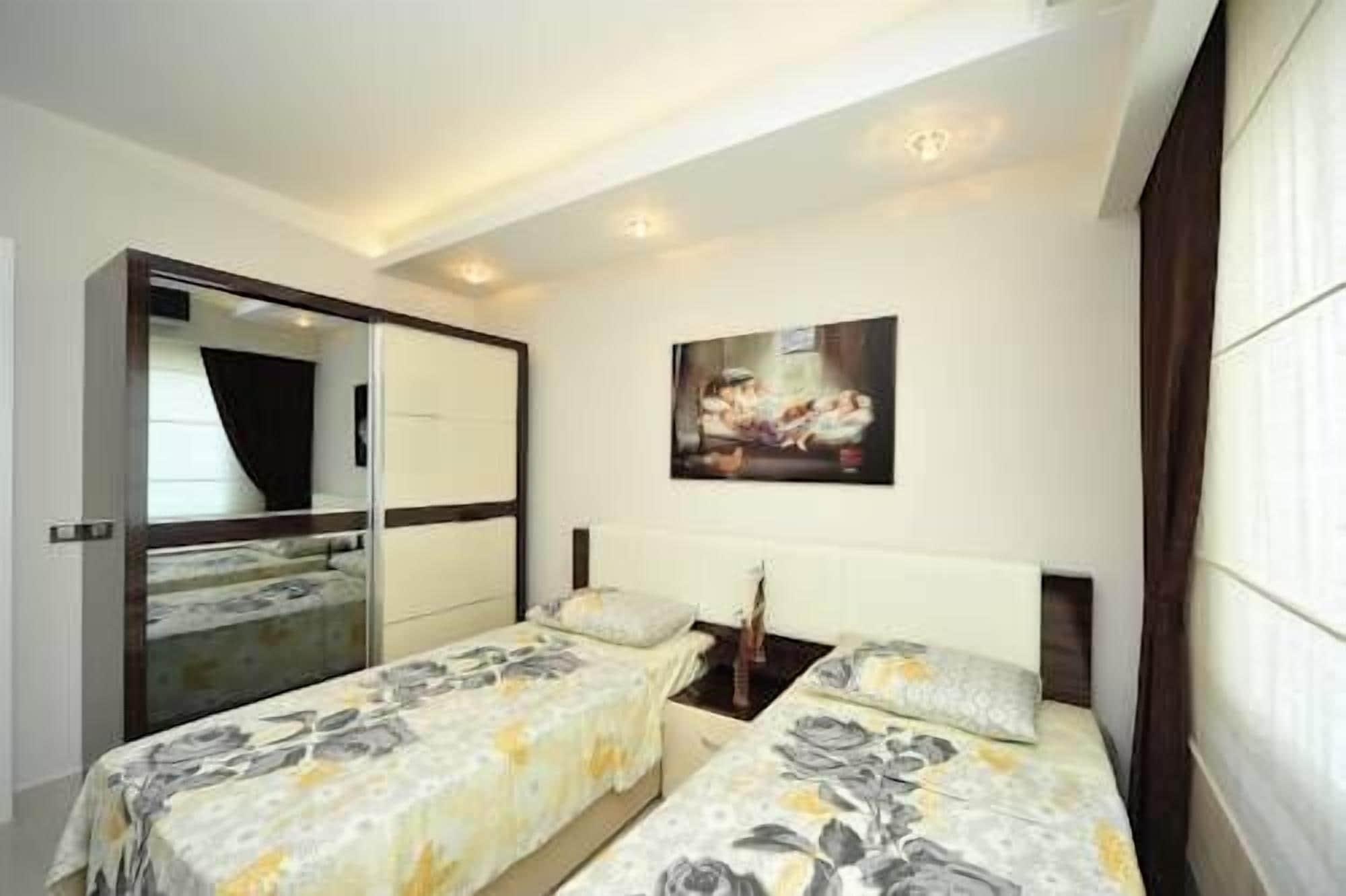 Azura Park Tourism Complex Apartment