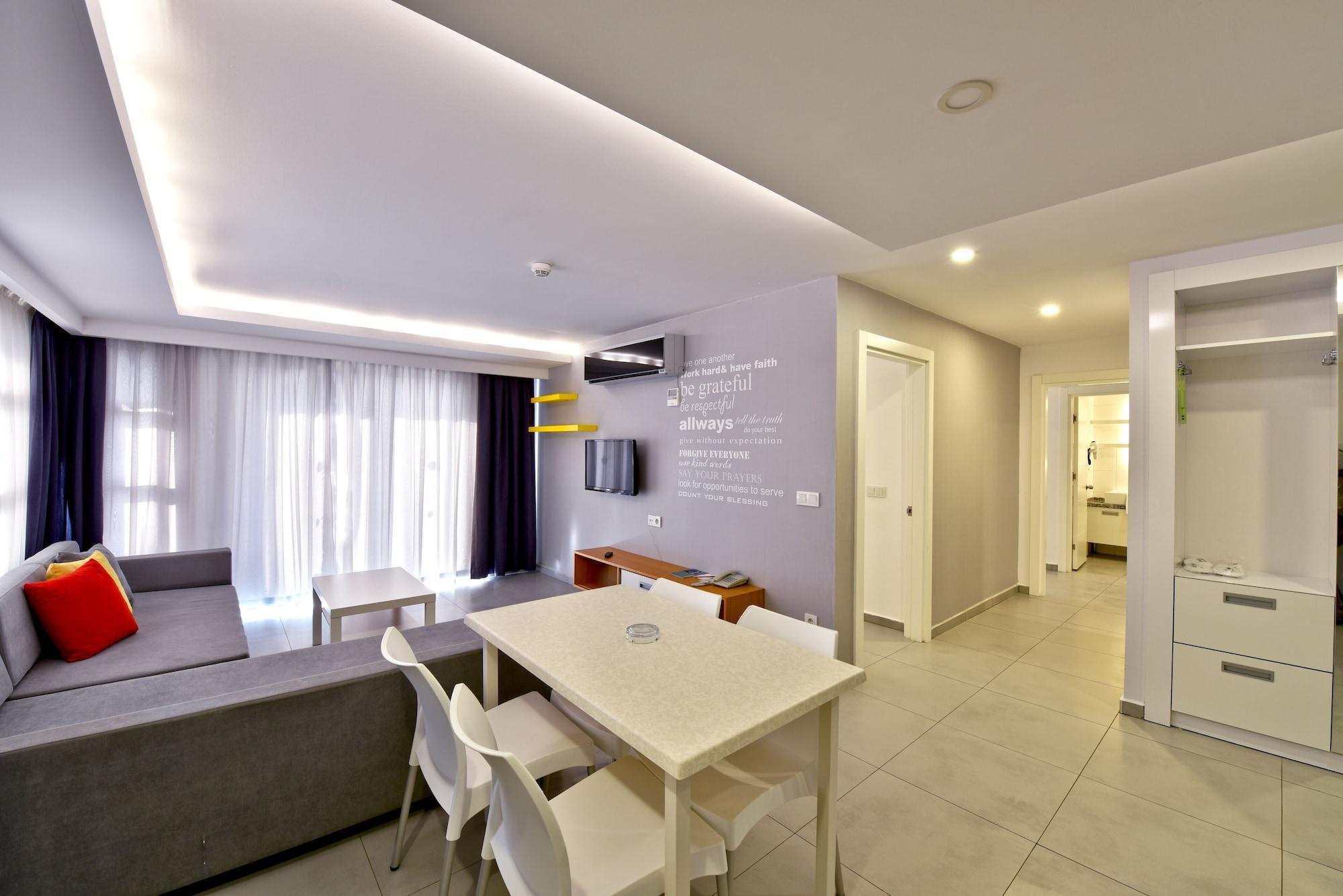 Garden Aparthotel 2*