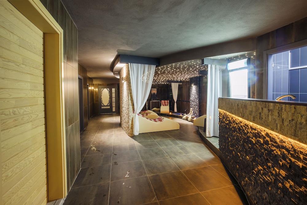 Hotel Hawaii 3*