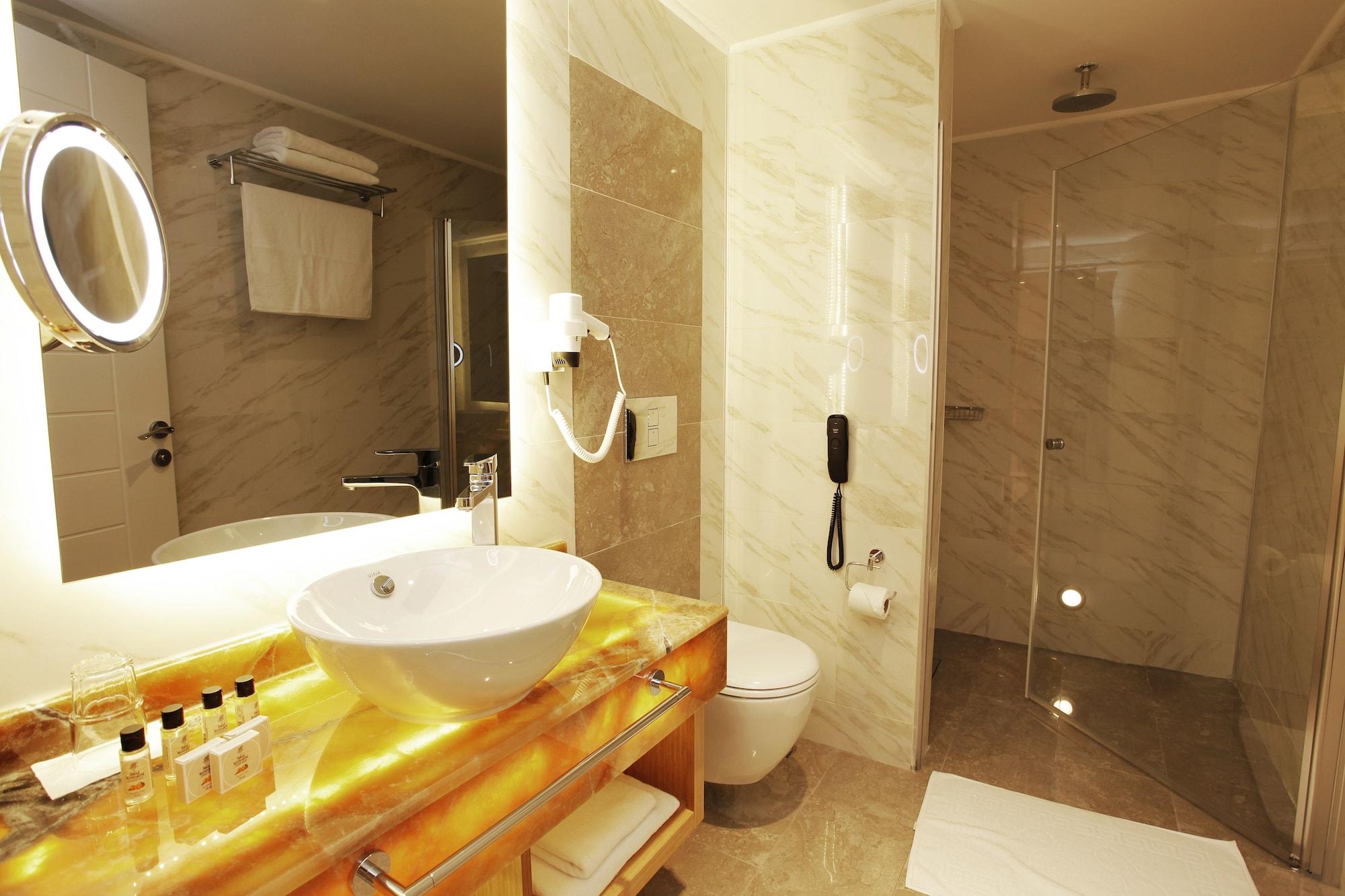 Kleopatra (adults Only) 3*