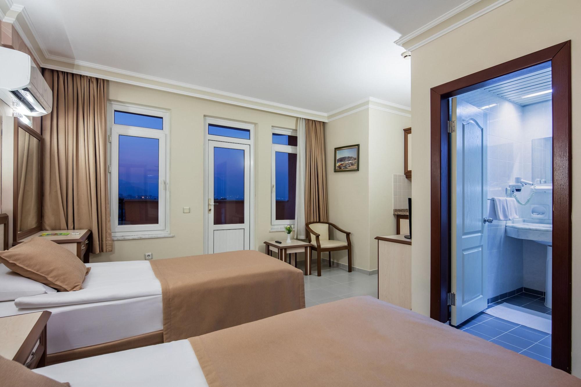 Flower Resort 3*