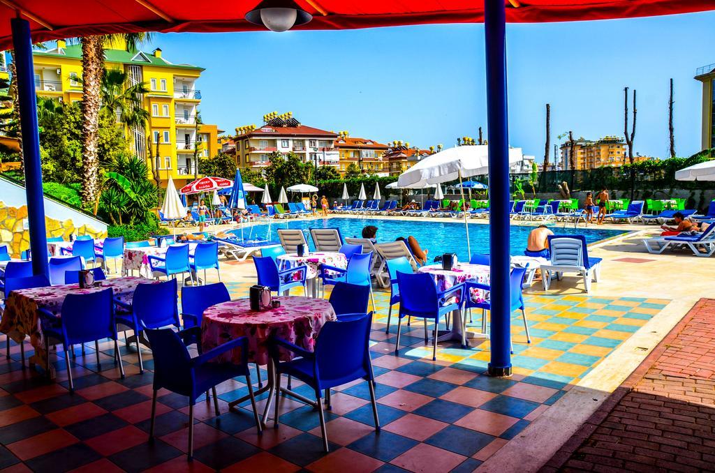 Hotel Ark And 3*