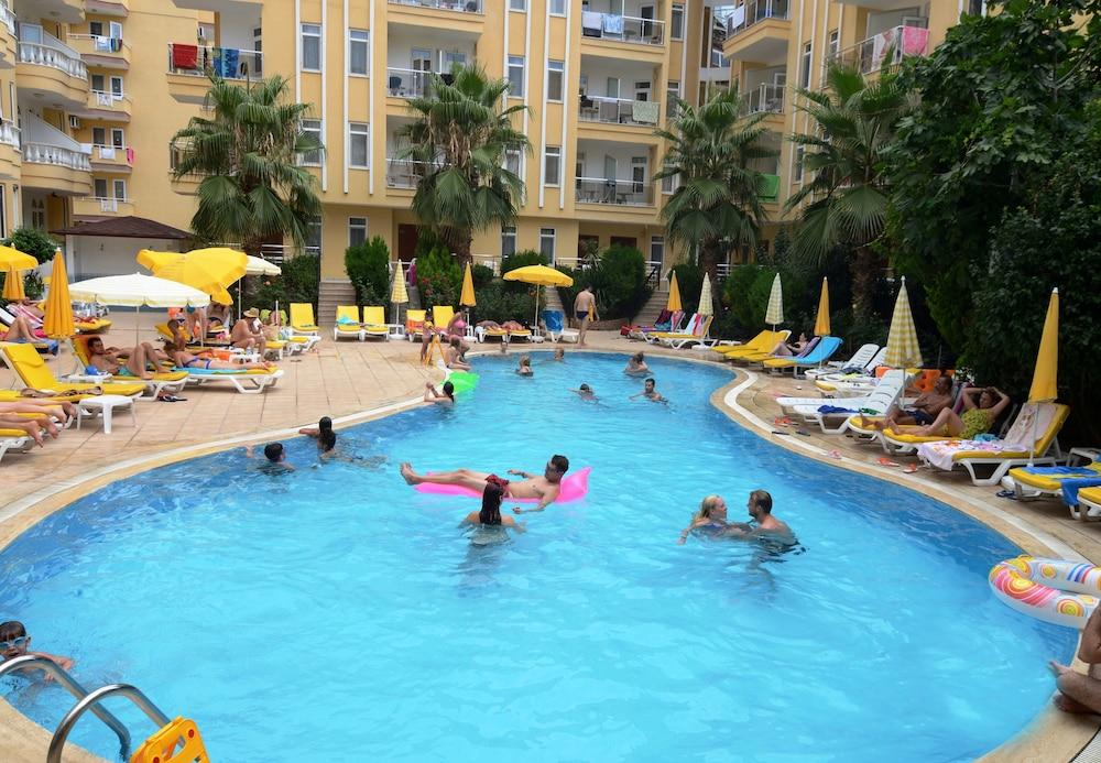 Artemis Princess Resort 4*