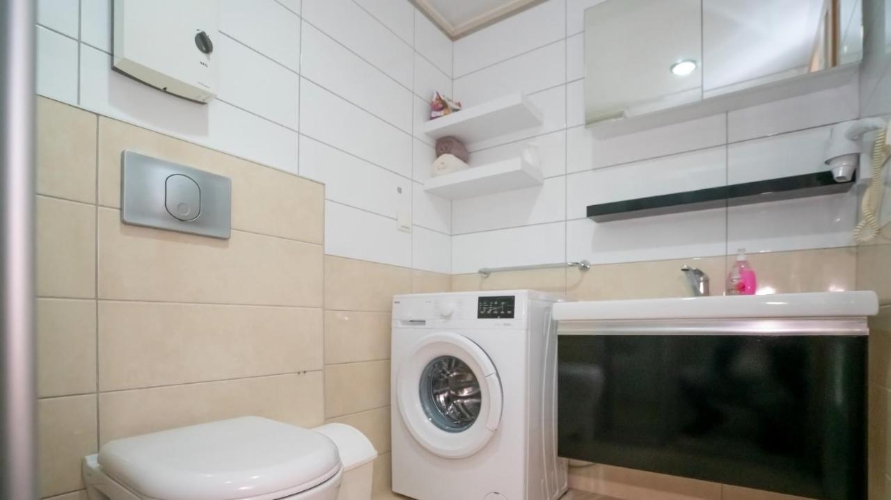 Crystal Tower Apartment