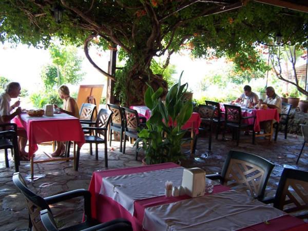 Guven Hotel 3*