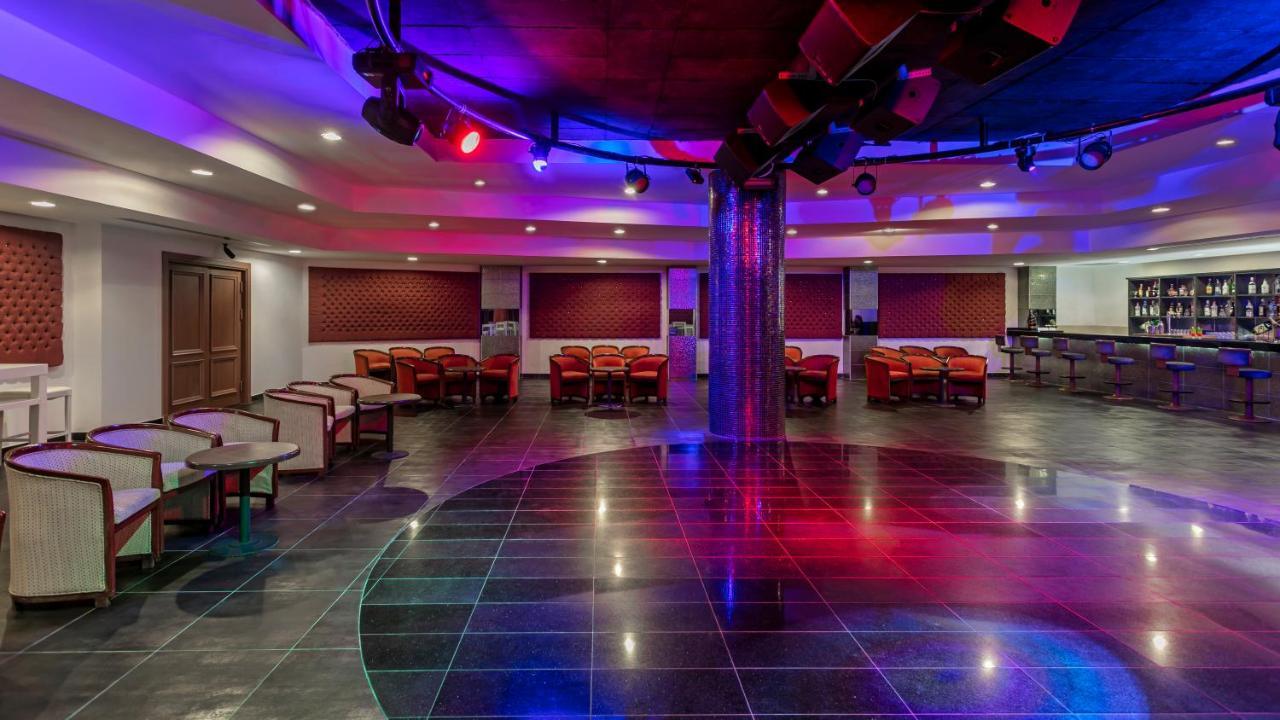 Oezkaymak Select Hotel *