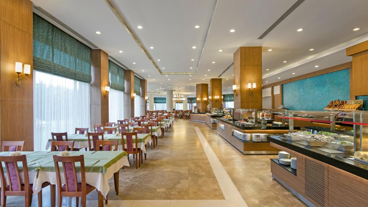 Oezkaymak Select Hotel *