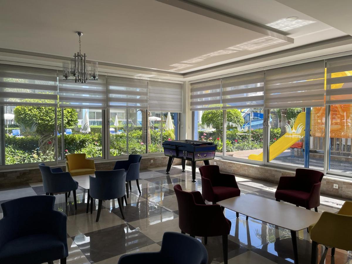 Sa Apartments! 300m To The