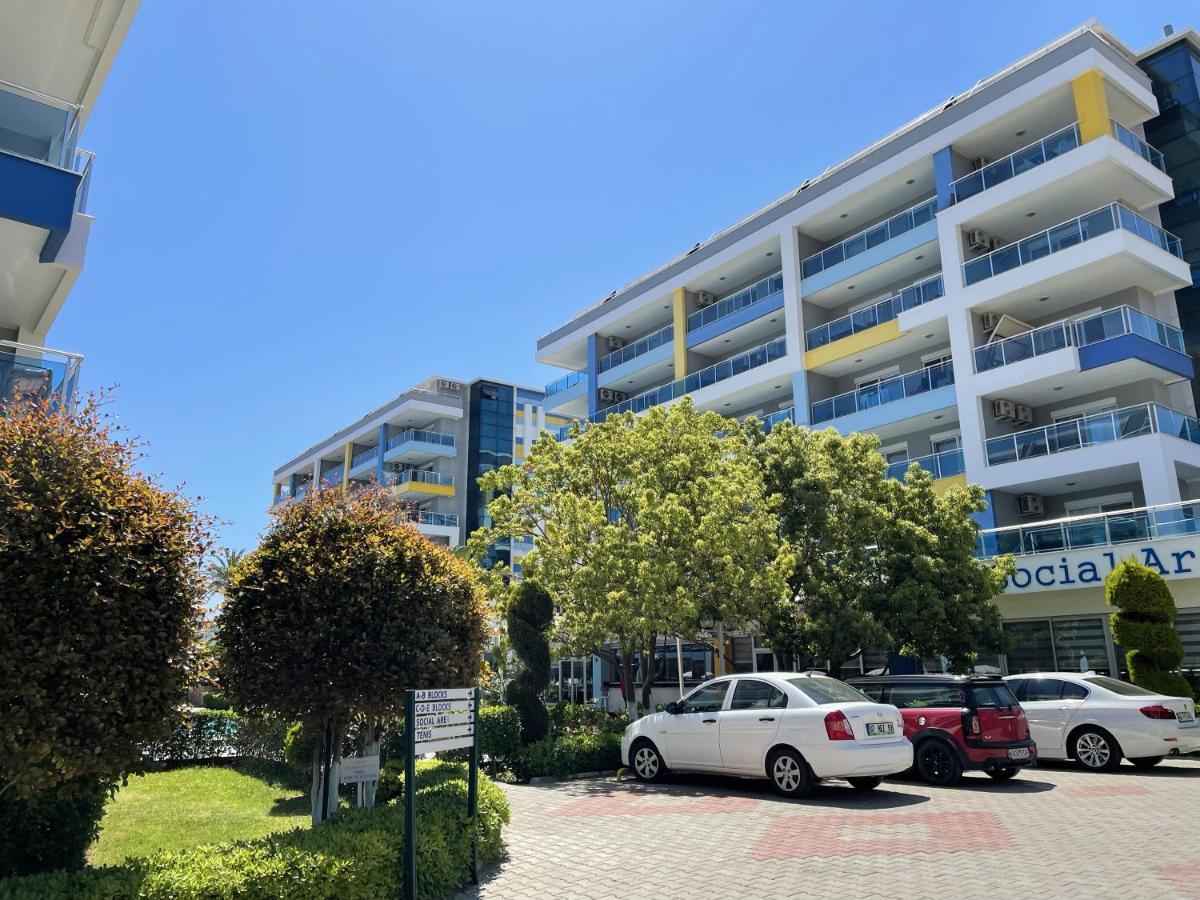 Sa Apartments! 300m To The Daire *
