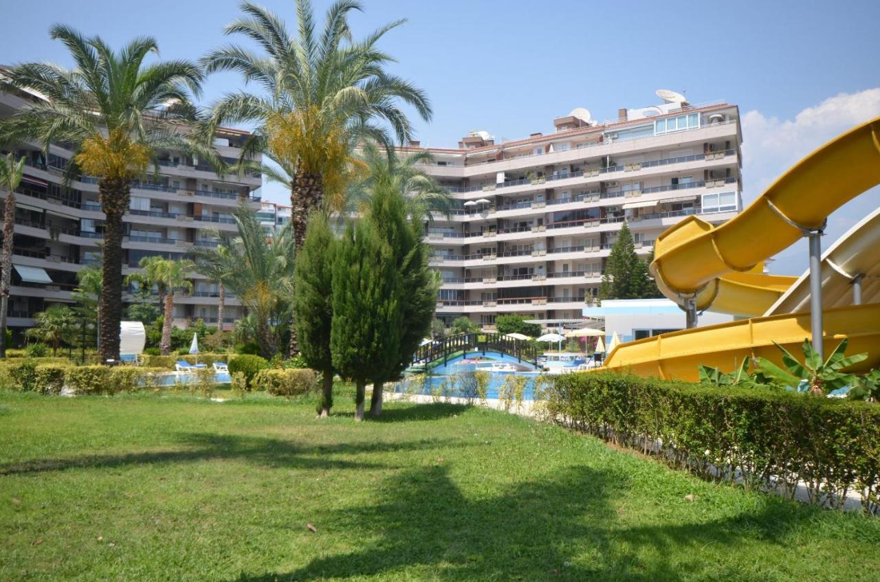 River Side Mountain, River And Sea Together Apartamento