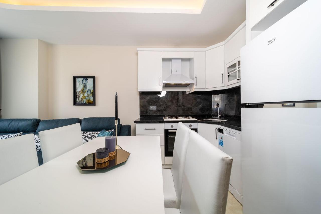 Apartment Pleasant Flat Within 5 Min To The Beach With Balcony In