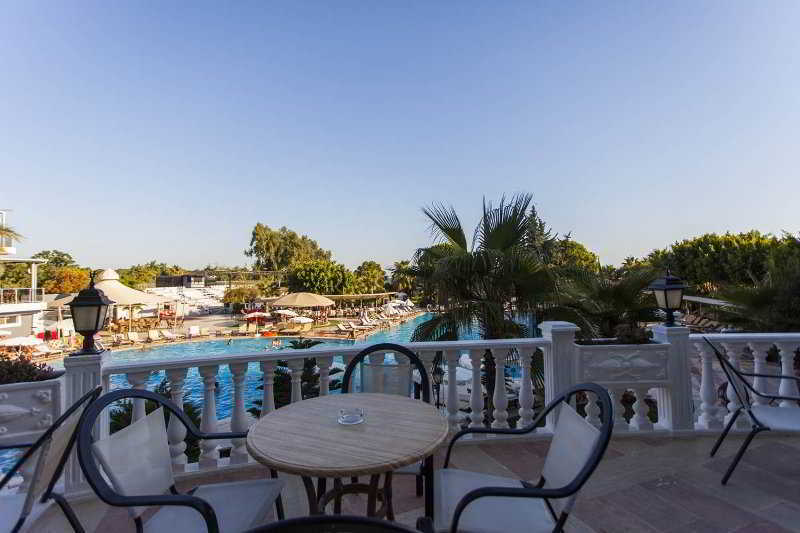 Hotel Ganita Club &