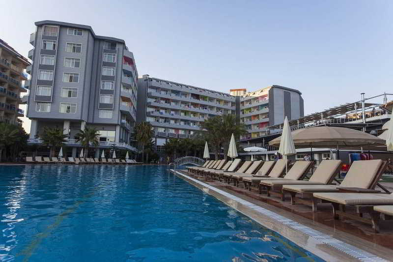 Ganita Club & Hotel 5*