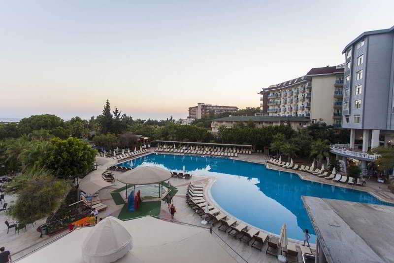 Ganita Club & Hotel