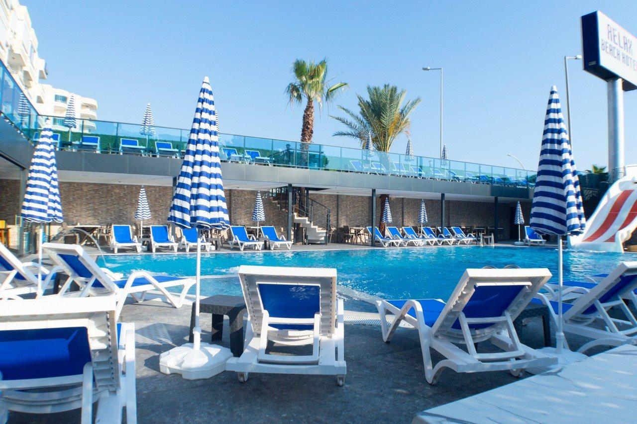 Relax Hotel 4*