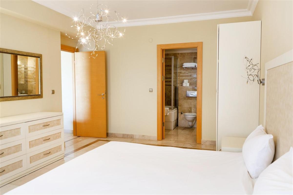 Apartment Gold City 2+1 Main Building Flat With Free Aquapark *