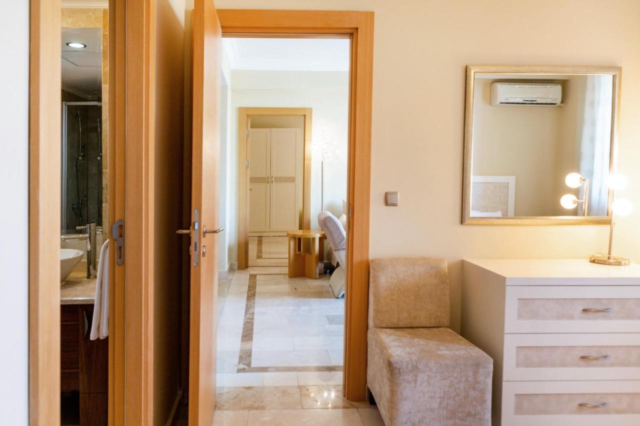 Apartment Gold City 2+1 Main Building Flat With Free Aquapark *