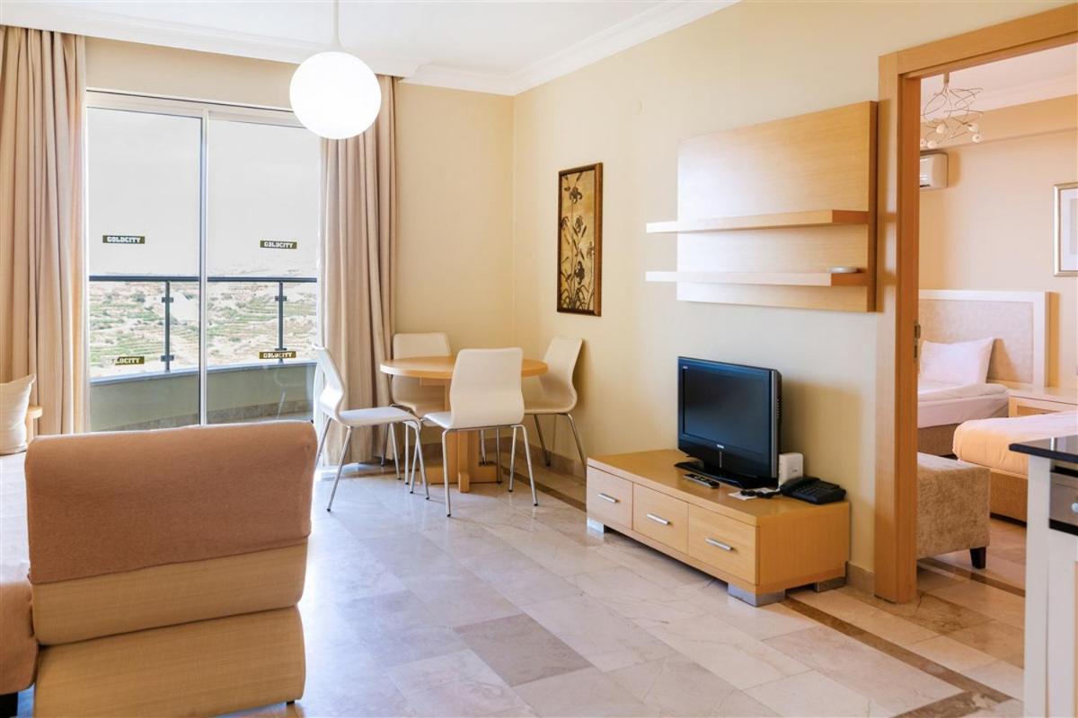 Gold City 2+1 Main Building Flat With Free Aquapark Apartment Alanya