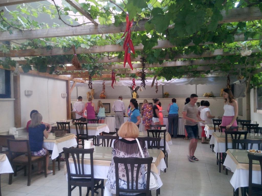 Kleopatra Sahara 3* Alanya