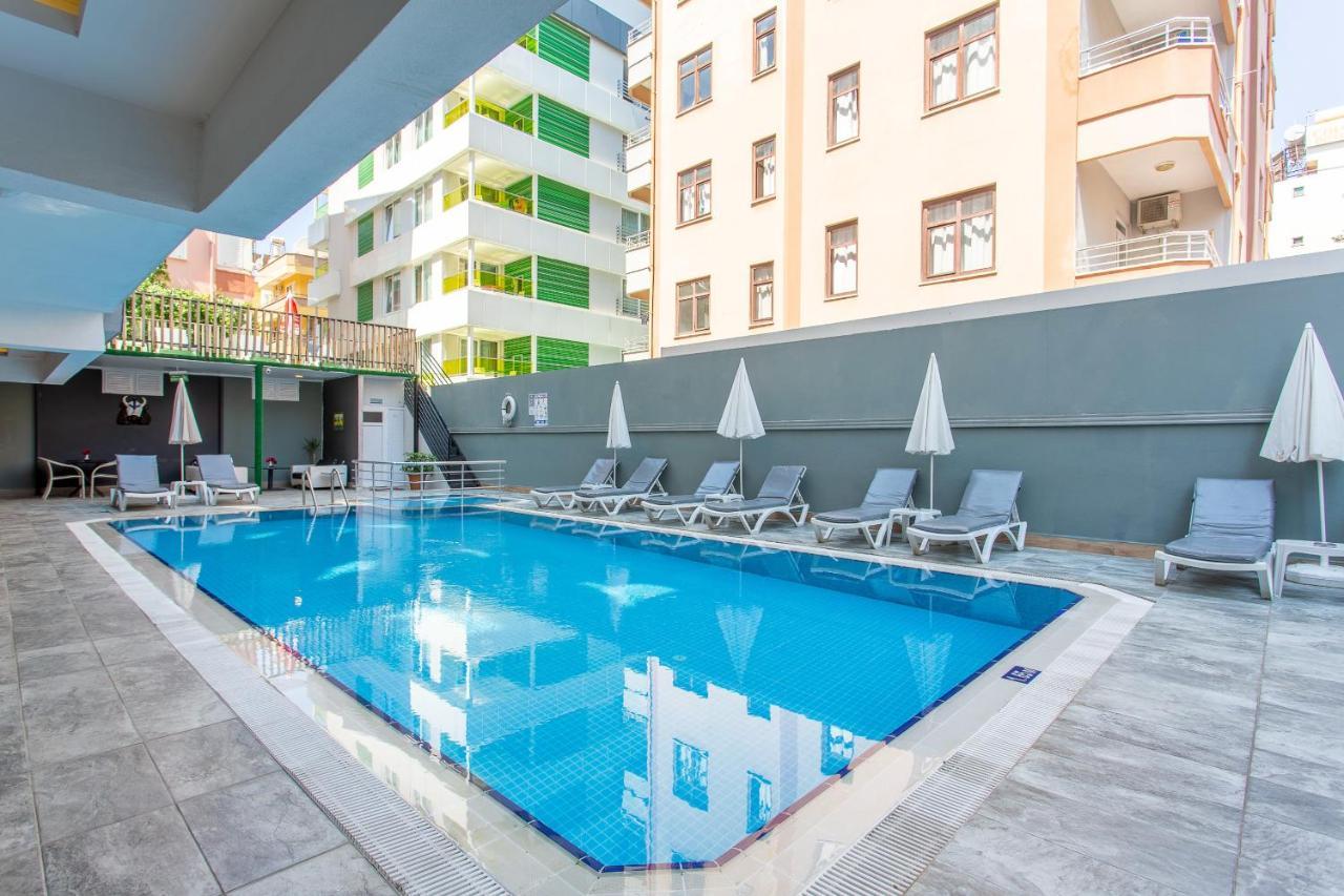Hotel Aslan & 4*