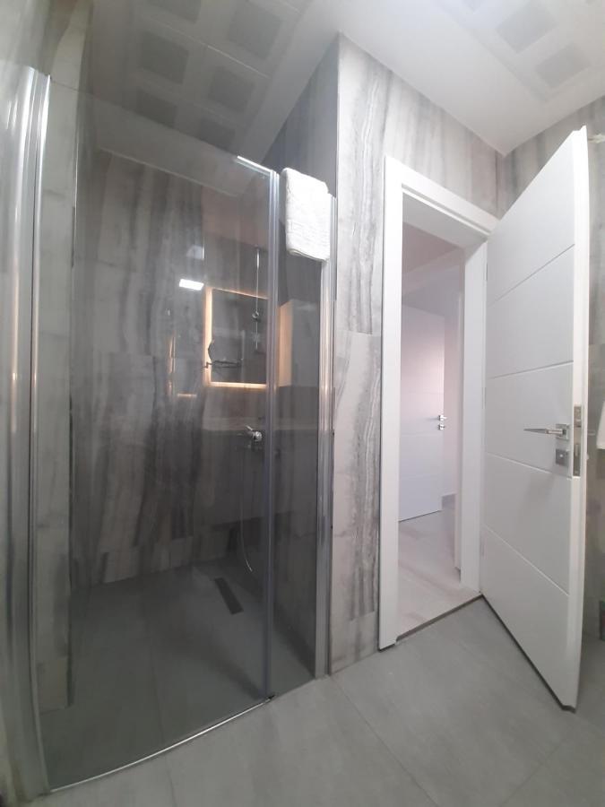 Holiday Apartment *