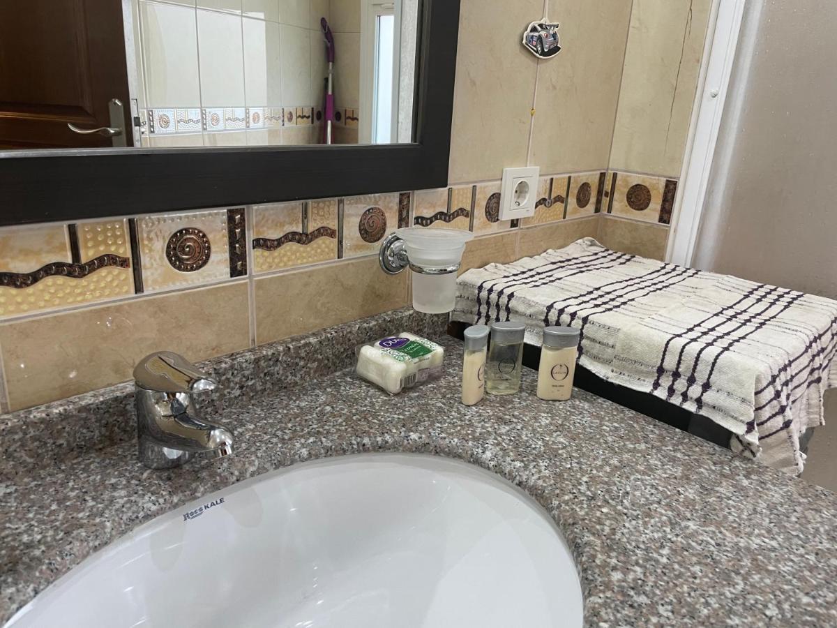 River Side Mountain, River And Sea Together Apartamento Alanya