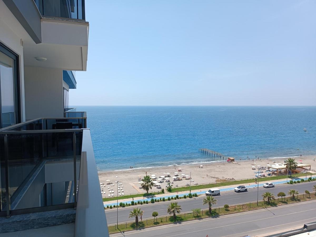 Konak Twin Towers