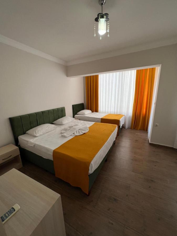Queen Hotel