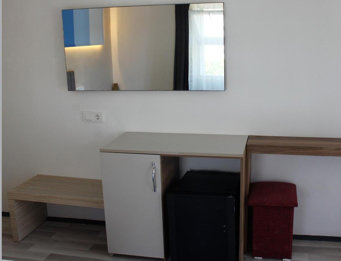 Grand Juno Beach Hotel