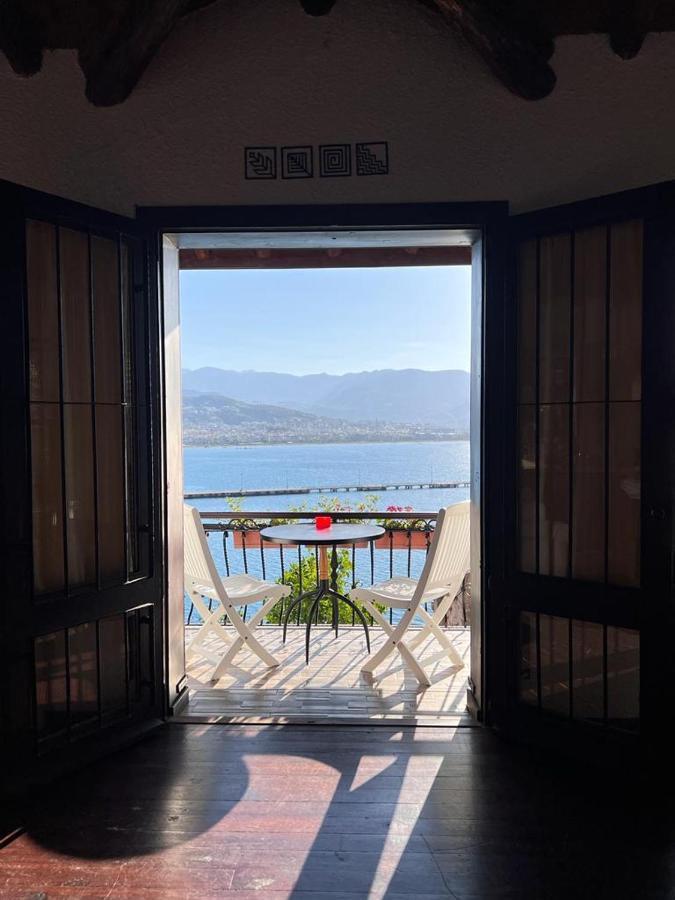 Escape To History In A Stunning Stone House With Garden And Sea View In The Heart Of *