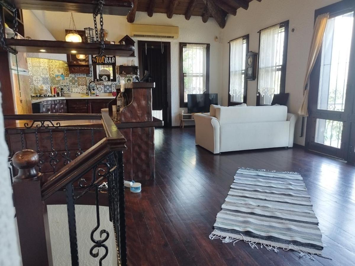 Villa Escape To History In A Stunning Stone House With Garden And Sea View In The Heart Of Alanya
