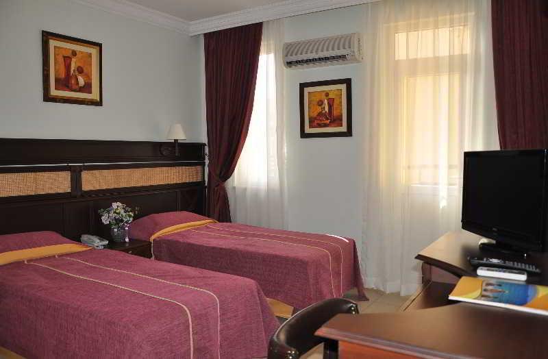 Hotel Kleopatra Aydin 3*