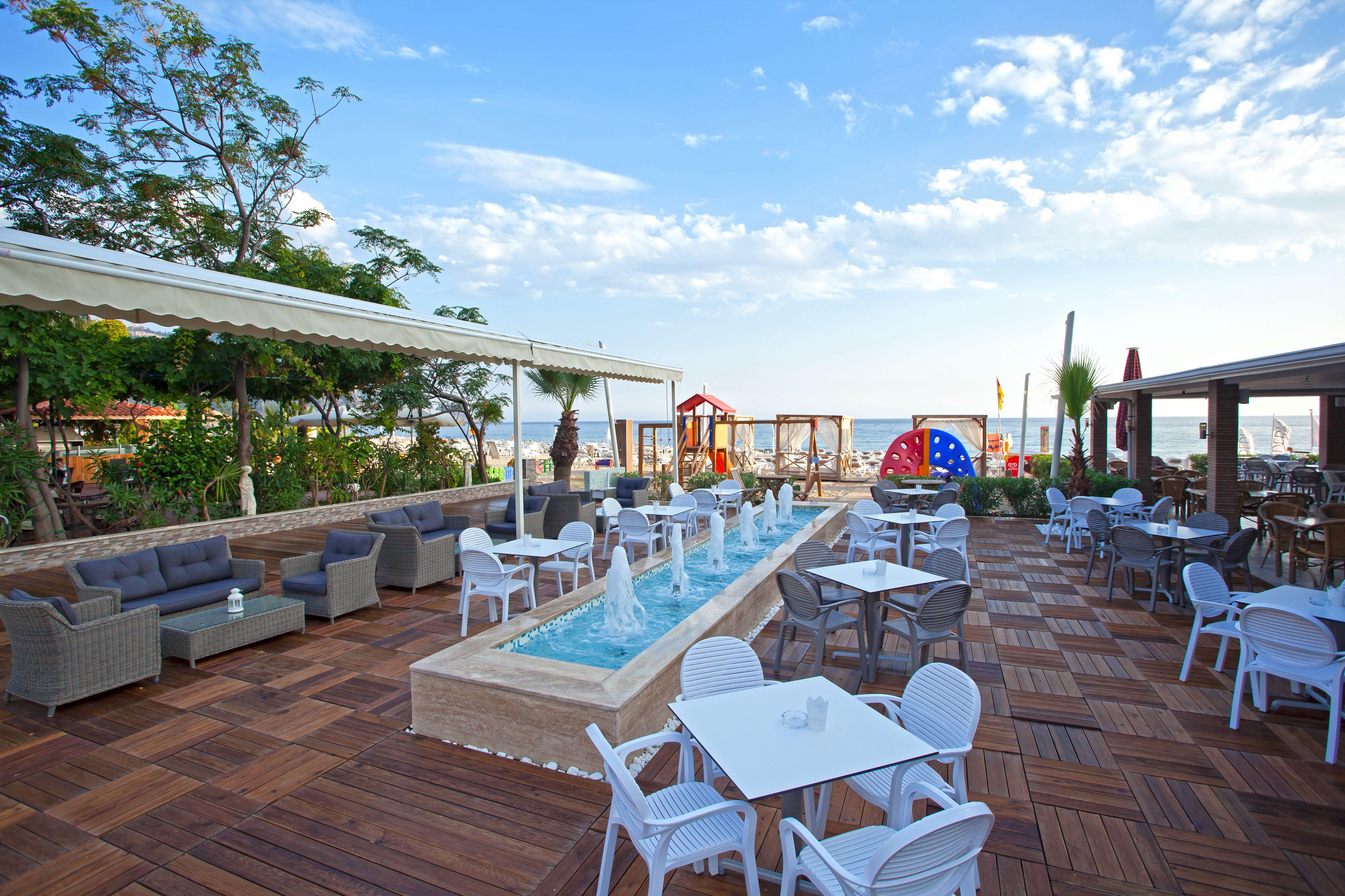 Resort Xperia Saray