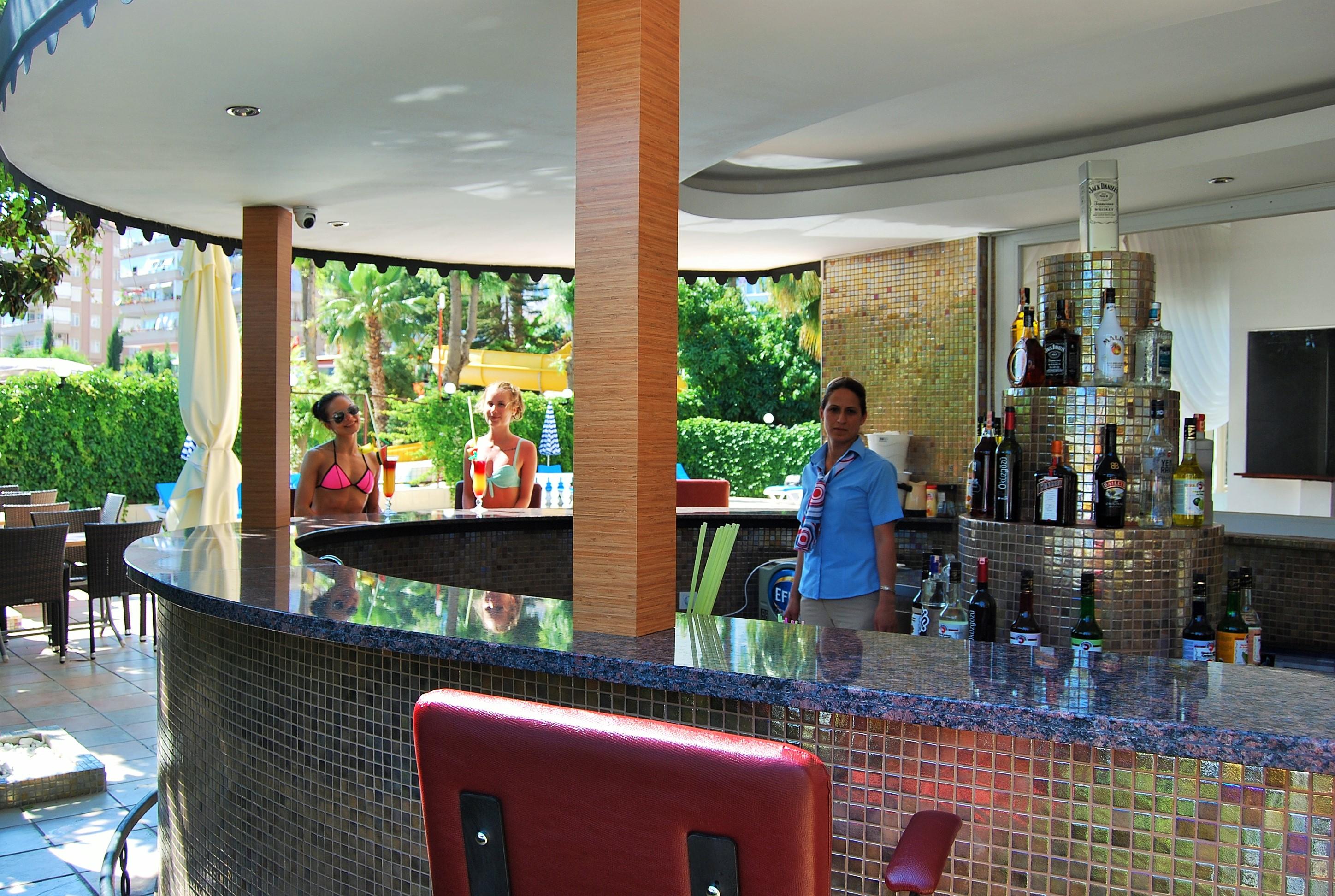 Aparthotel Select & 3*