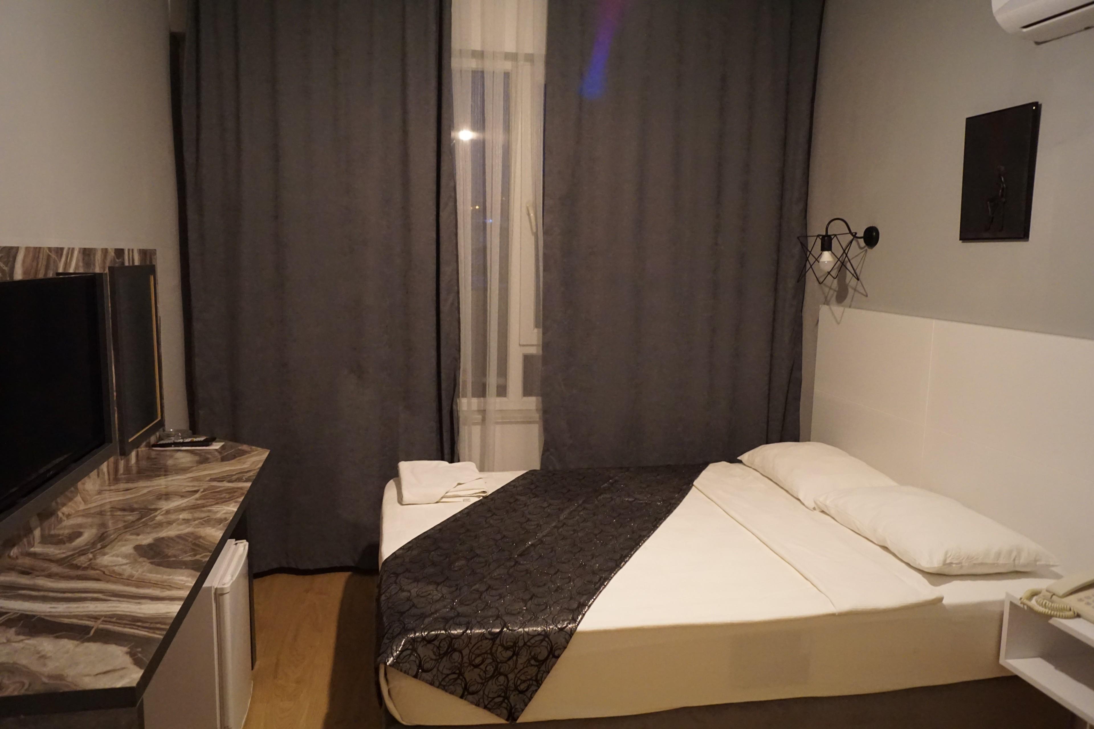Aslan & Hotel