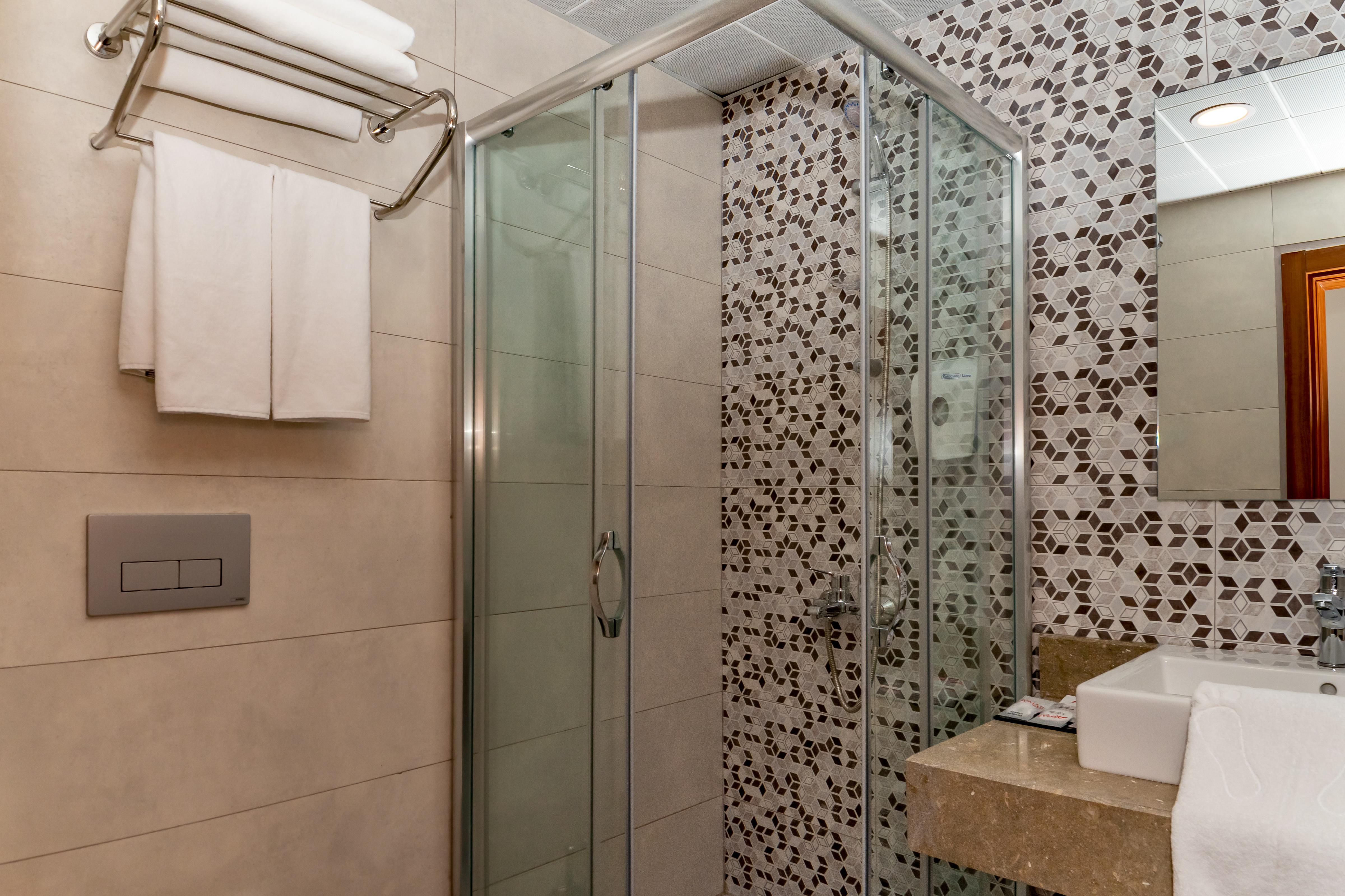 Armas Prestige Hotel 5*