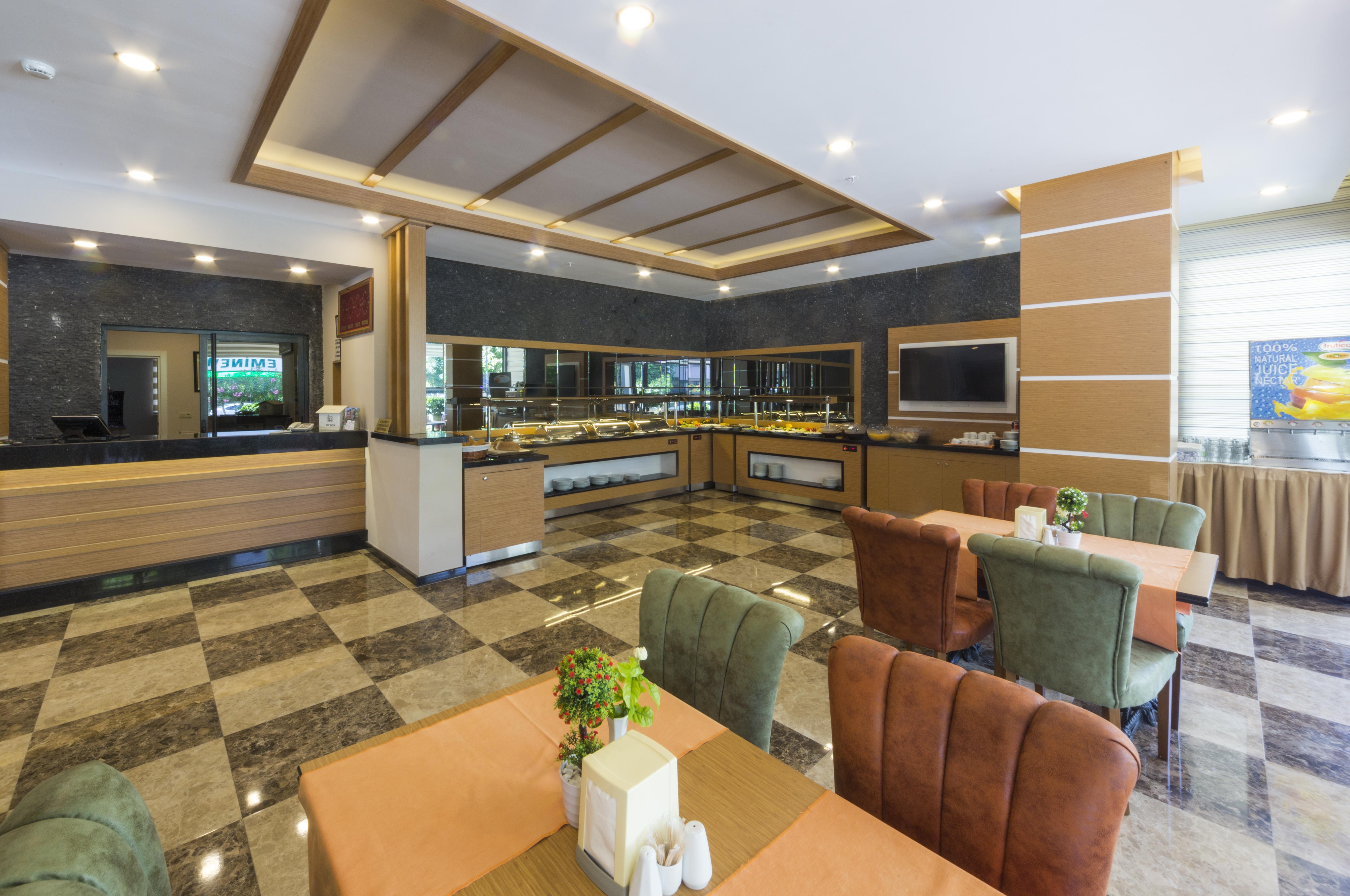 Hotel Lonicera 3*