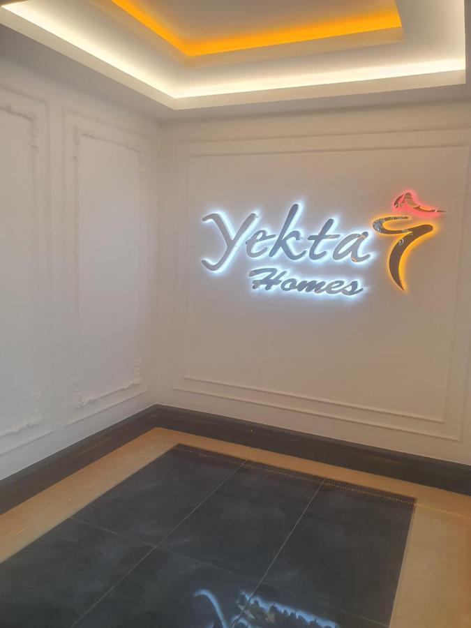 Yekta Kingdom Trade Center 1+1 Luxury Apartment Alanya