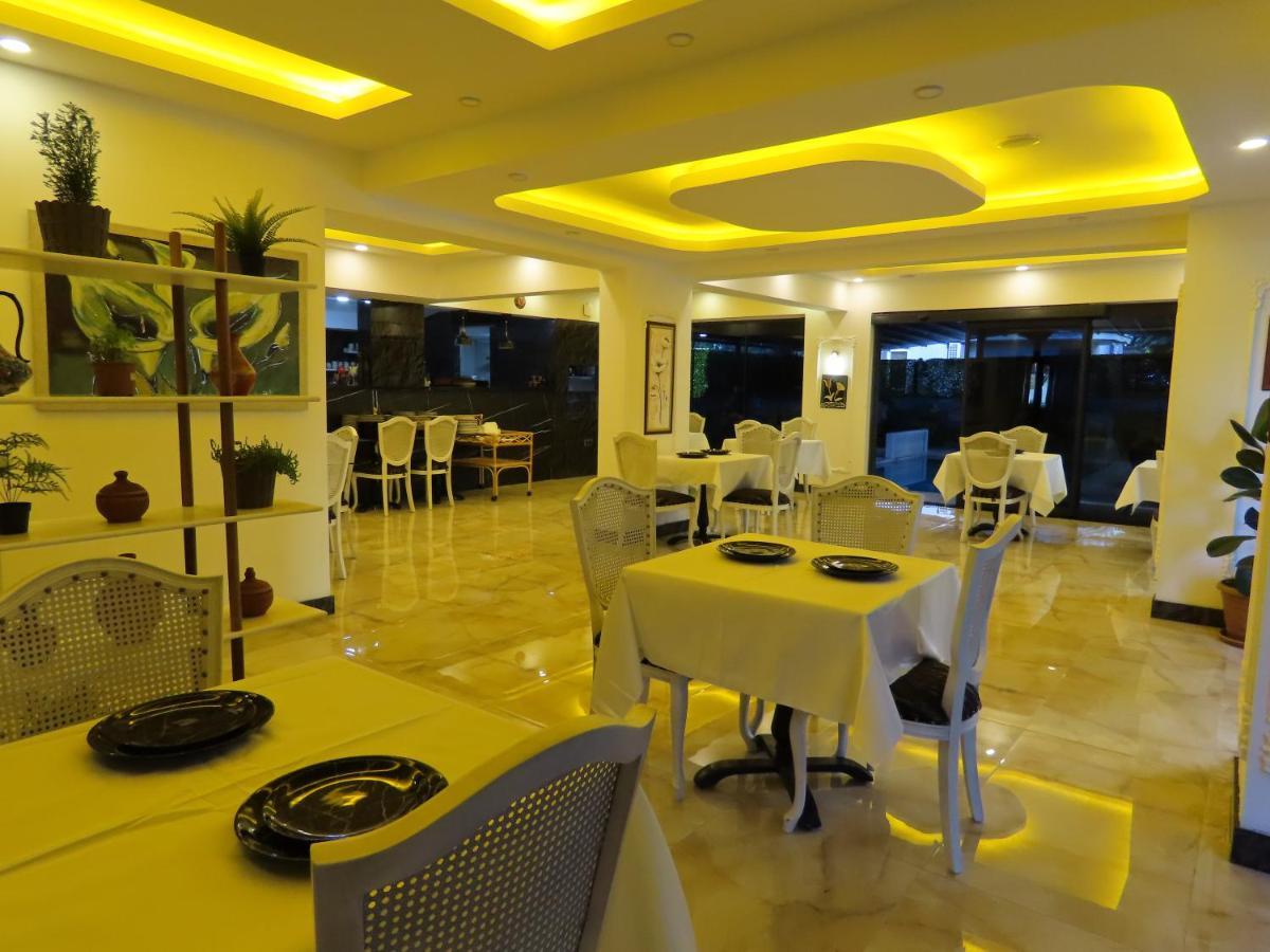 Kadeer Hotel *
