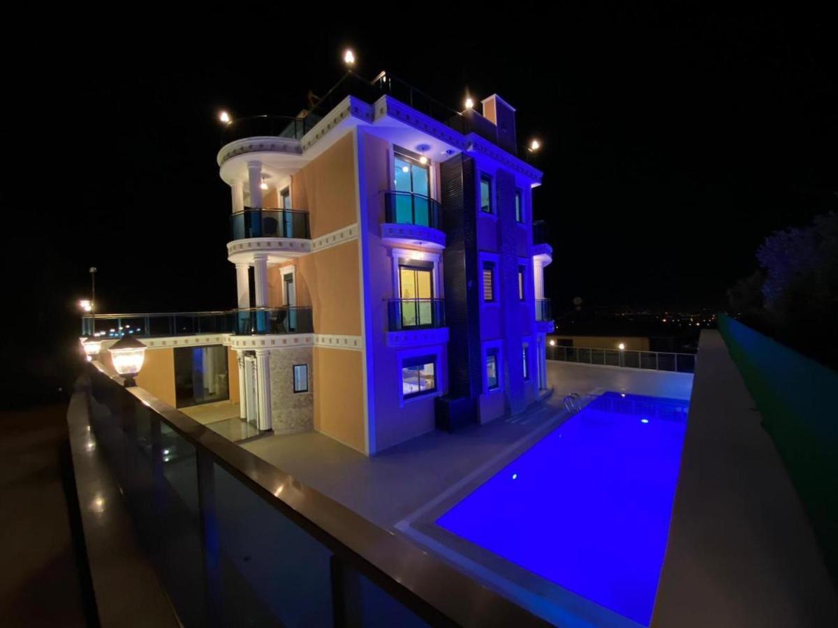 Luxus Pool Whirlpool On The Roof Villa
